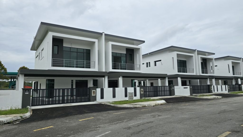 Semi-Detached Housing Development @ Jernang,  Samarahan